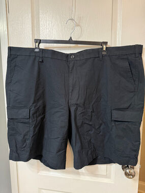 Dockers Men's Navy Tech Cargo Shorts Size 52